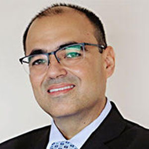 Dr. Pablo Navarro
